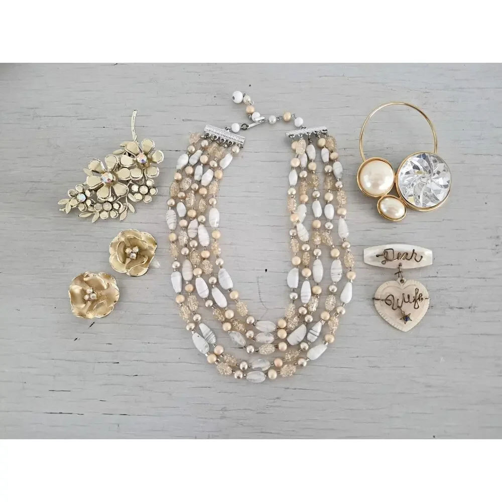 Vintage Gold and Cream Jewelry Lot